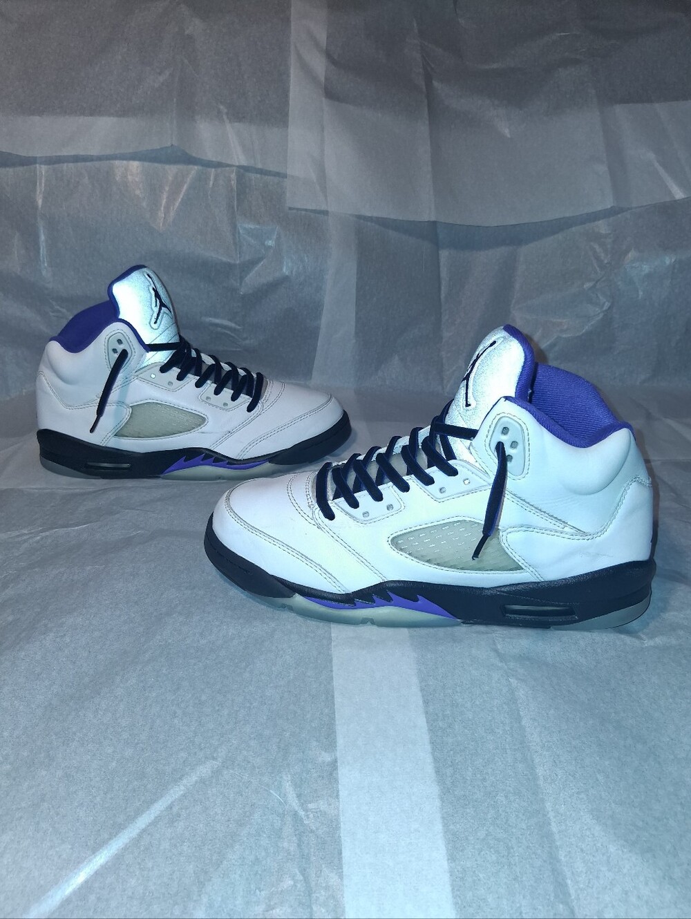 Jordan 5 Retro Sneakers, Women 8.5 = 7Y